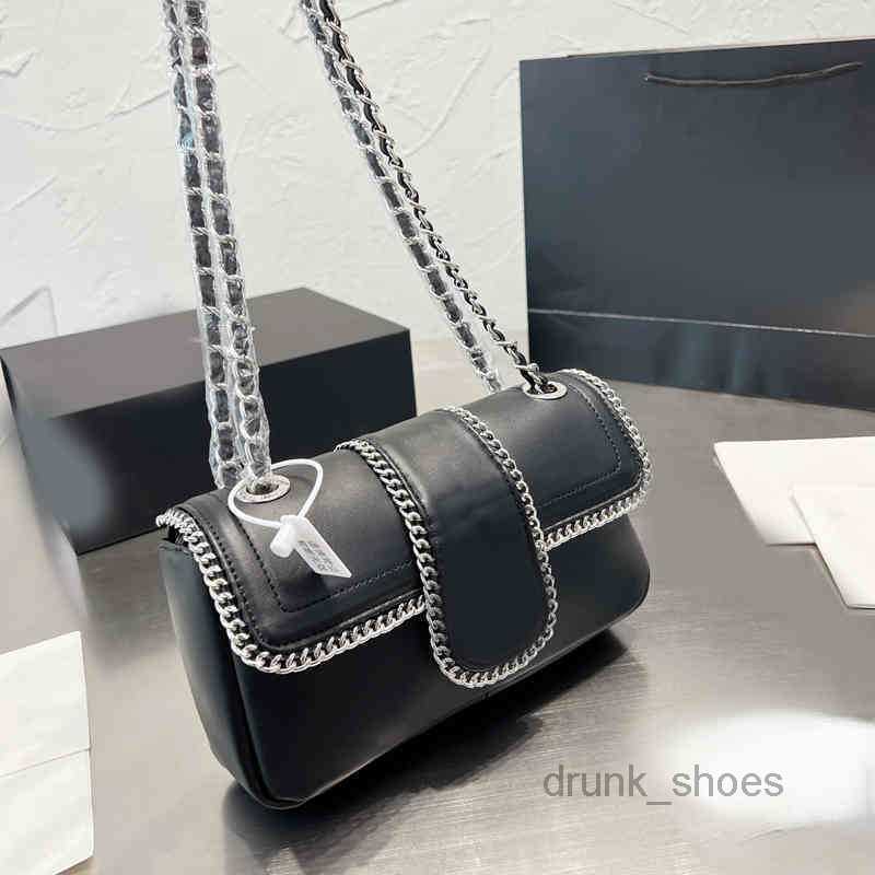 Evening Bags Classic Shoulder Underarm Bag Women Designer Chain Crossbody Bags Leather Armpit Bag Lady Advanced Handbags, Black
Evening Bags Classic Shoulder Underarm Bag Women Designer Chain Crossbody Bags Leather Armpit Bag Lady Advanced Handbags, Black