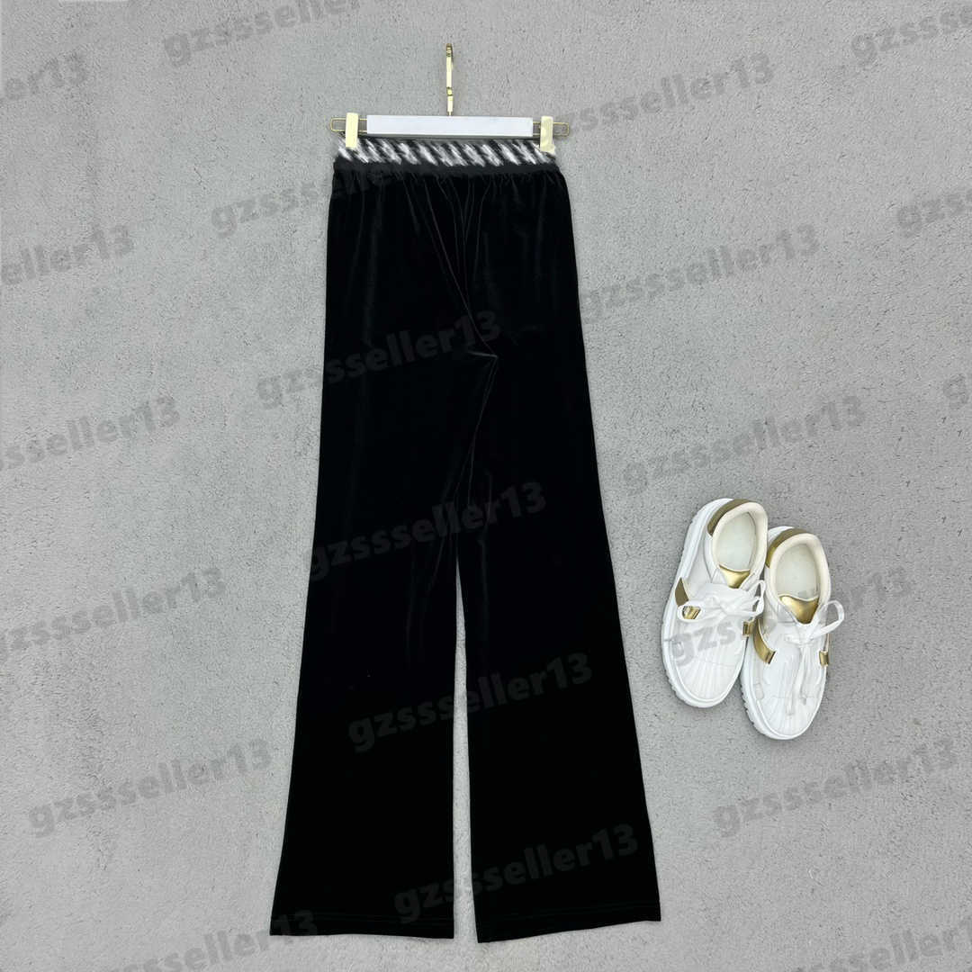 Designer Womens Pants Letters Ribbon Classic Logo Decoration Trousers Fashion Brand Autumn Winter Velvet Casual Pants Women Clothing 0912
Designer Womens Pants Letters Ribbon Classic Logo Decoration Trousers Fashion Brand Autumn Winter Velvet Casual Pants Women Clothing 0912