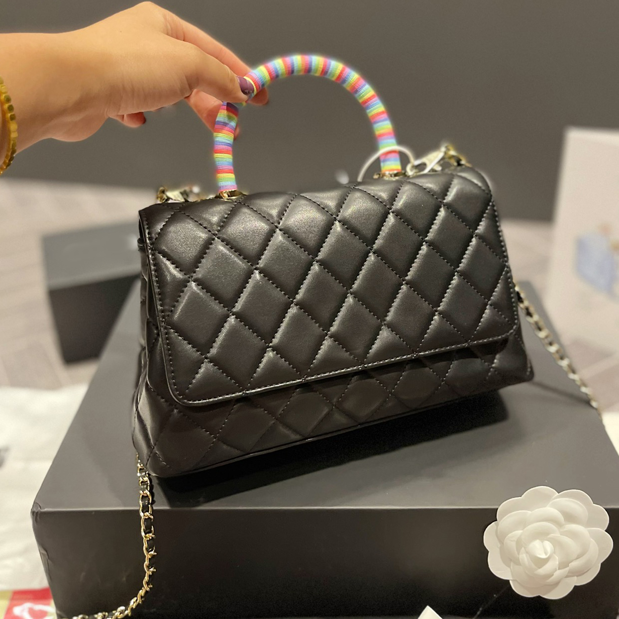 Luxury Designer bag Shoulder Handbags C Quality High Fashion women wallets Clutch totes CrossBody cowhide classic chain Messenger bags Ladies purse 5A handbag, No bags
Luxury Designer bag Shoulder Handbags C Quality High Fashion women wallets Clutch totes CrossBody cowhide classic chain Messenger bags Ladies purse 5A handbag, No bags