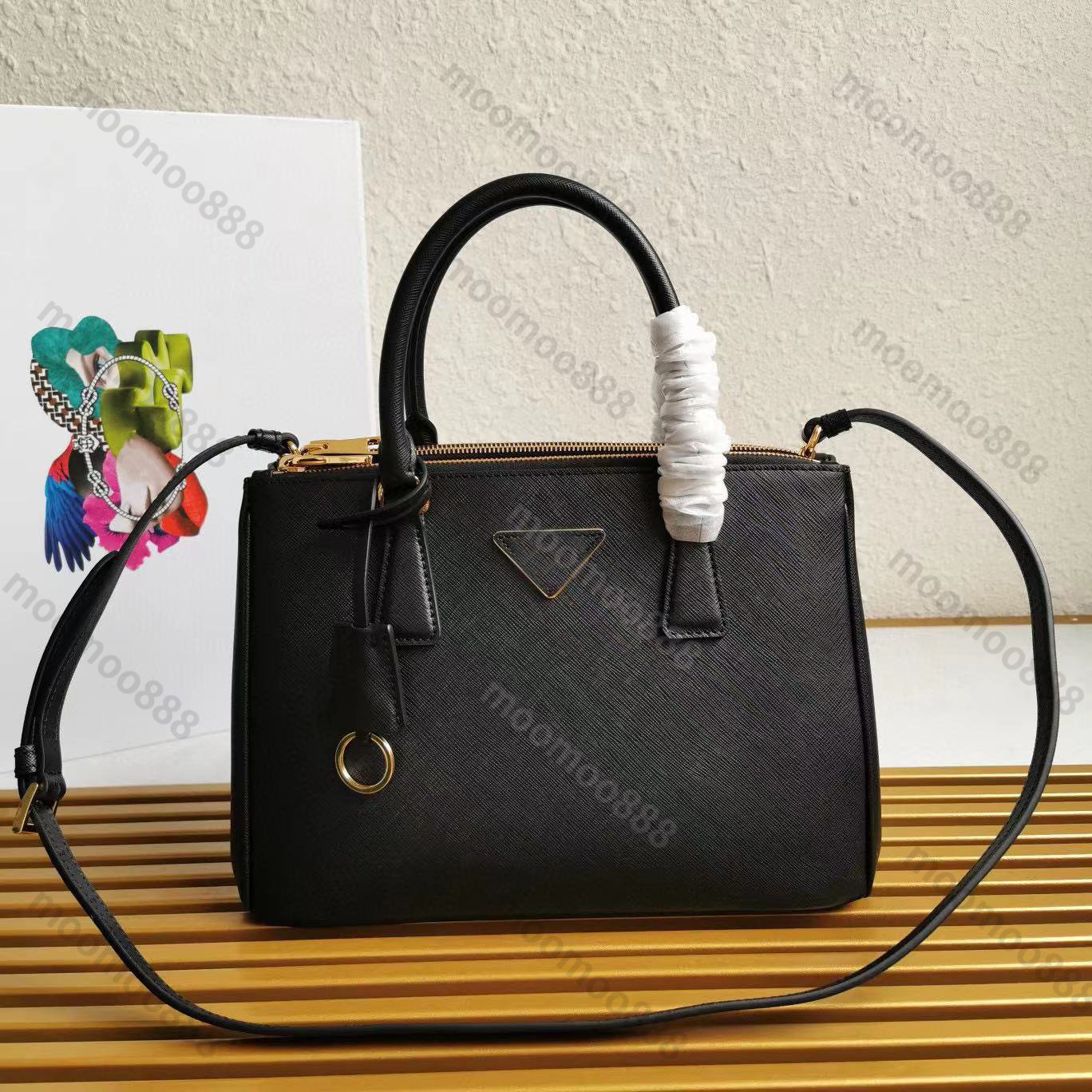 10A Top Tier 28cm Small Saffiano Bag Mirror Quality Womens Real Leather Handbag Luxury Designer Black Purse Crossbody Shoulder Strap Box Bag, #3
10A Top Tier 28cm Small Saffiano Bag Mirror Quality Womens Real Leather Handbag Luxury Designer Black Purse Crossbody Shoulder Strap Box Bag, #3