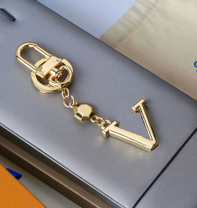 High Quality Keychain Luxury Designer Brand Key Chain Men Car Keyring Women Buckle Keychains Bags Pendant Exquisite Gift
High Quality Keychain Luxury Designer Brand Key Chain Men Car Keyring Women Buckle Keychains Bags Pendant Exquisite Gift