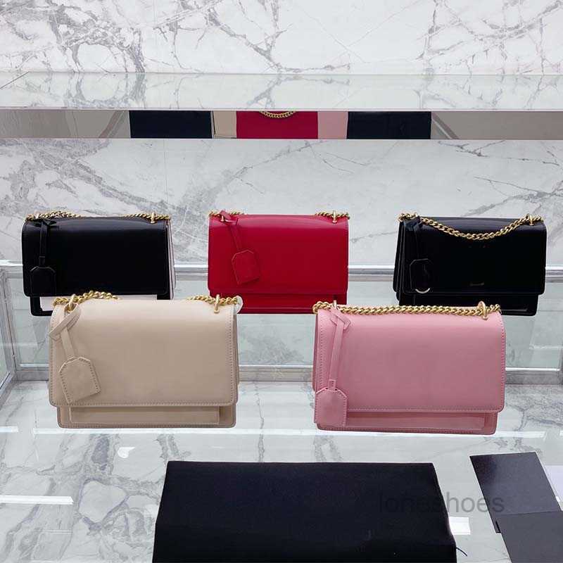 Evening Bags Flap Handbag Golden Chain Crossbody Bags Classic Letters Shoulder Bag Clutch Purse Plain Wallets Genuine Leather Key With Lock, Red
Evening Bags Flap Handbag Golden Chain Crossbody Bags Classic Letters Shoulder Bag Clutch Purse Plain Wallets Genuine Leather Key With Lock, Red
