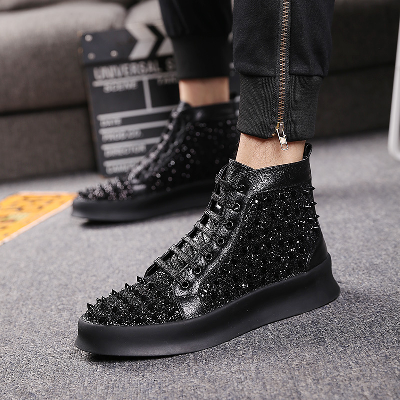 Stylish Men Boots Designer Hi Top Suede Lace Up Boot with Spikes Leather High Quality Bottom Shoes for Male, #h104
Stylish Men Boots Designer Hi Top Suede Lace Up Boot with Spikes Leather High Quality Bottom Shoes for Male, #h104