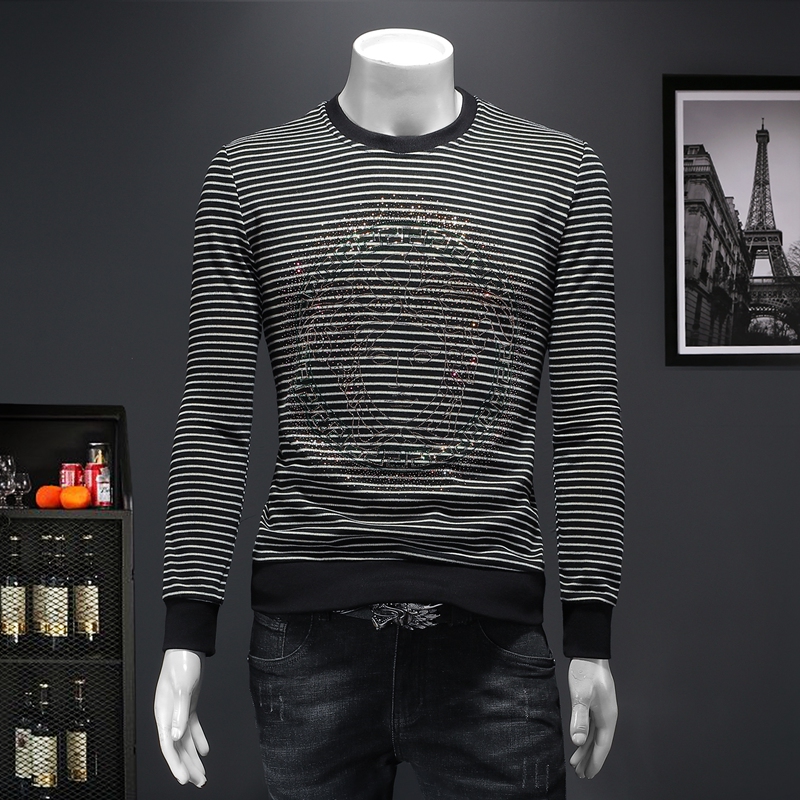 Four Seasons Men's Tops Round Neck Long Sleeves T-Shirts Trend Embroidery Fashion Print Sweatshirts Ladies Stretch Cotton Bottoming Shirts SHYJ
Four Seasons Men's Tops Round Neck Long Sleeves T-Shirts Trend Embroidery Fashion Print Sweatshirts Ladies Stretch Cotton Bottoming Shirts SHYJ