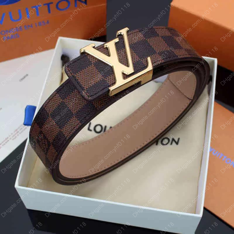 Highly Quality Men's luxurys belt business casual fashion classic print Designers Belts M9608 Womens Fashion Designer Belt with Sliver Black Golden Belt buckle box, With box
Highly Quality Men's luxurys belt business casual fashion classic print Designers Belts M9608 Womens Fashion Designer Belt with Sliver Black Golden Belt buckle box, With box
