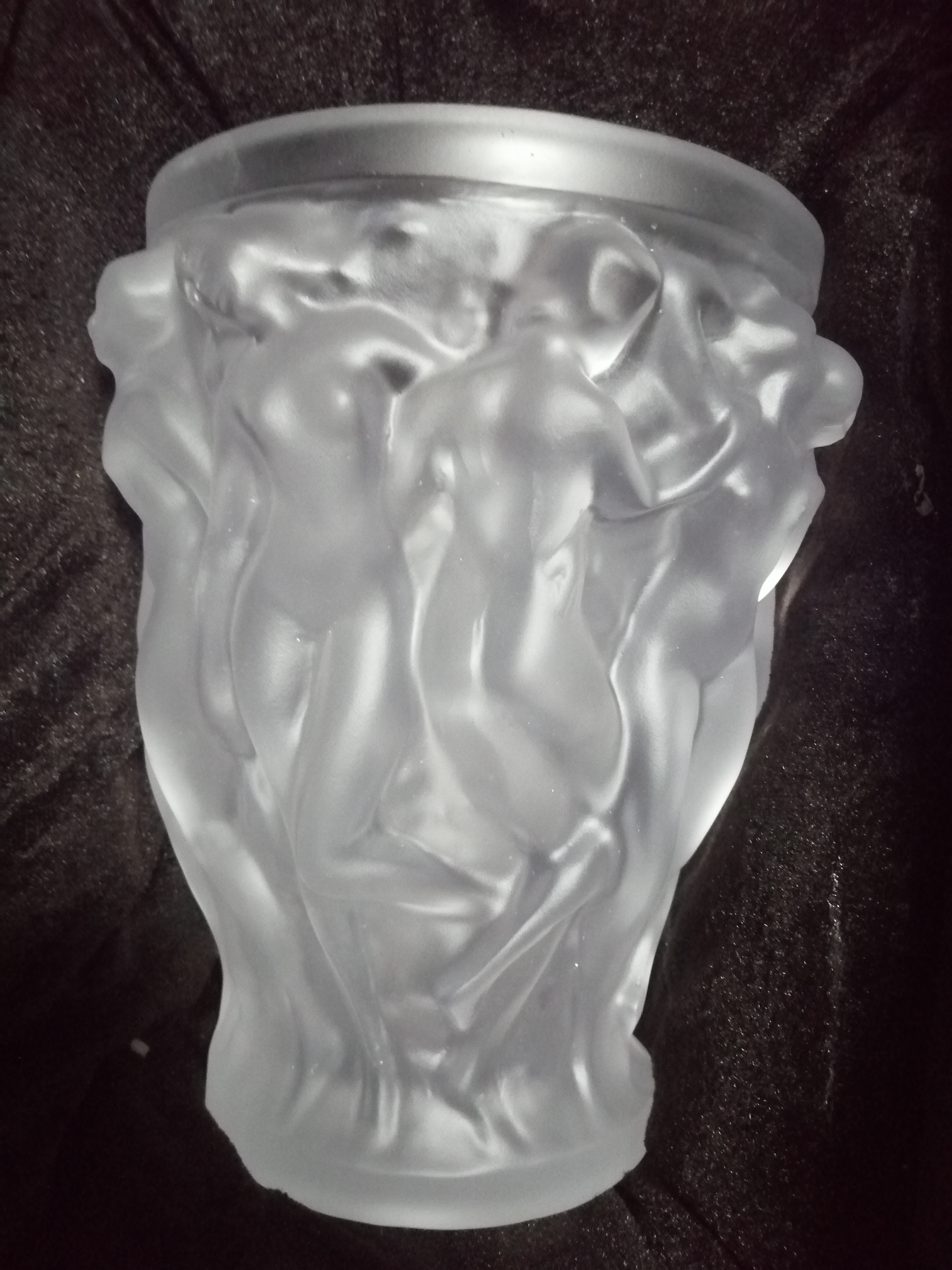 Wholesale Crystal Vases White 3D Scupture Girl Glass Bakhoor Incense Burner Crafts For Home Decoration Or Office Eastern Arab Handmade Gift