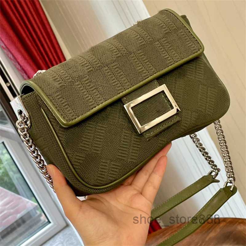 Evening Bags Chain Baguette Midi Bag Front Flap Handbag Women Designer Shoulderbag Magnetic Clasp Crossbody Sliding-Chain Shoulder Strap Pu
Evening Bags Chain Baguette Midi Bag Front Flap Handbag Women Designer Shoulderbag Magnetic Clasp Crossbody Sliding-Chain Shoulder Strap Pu