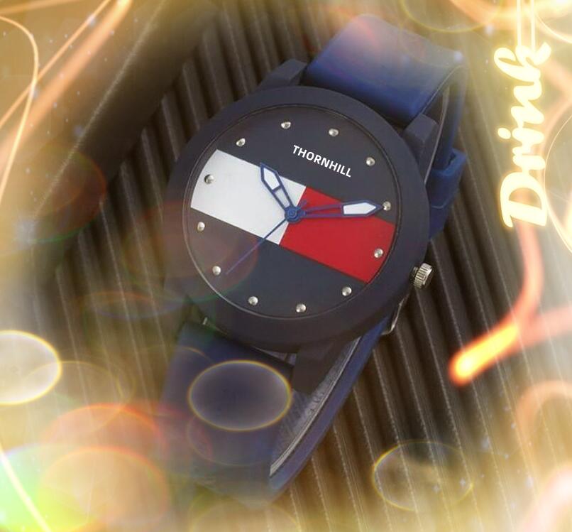 Luxury lovers quartz watches men and women couples Classic Generous Rubber belt fashion gold bracelet ladies Imported crystal mirror watch favorite Christmas gift, As pic
Luxury lovers quartz watches men and women couples Classic Generous Rubber belt fashion gold bracelet ladies Imported crystal mirror watch favorite Christmas gift, As pic