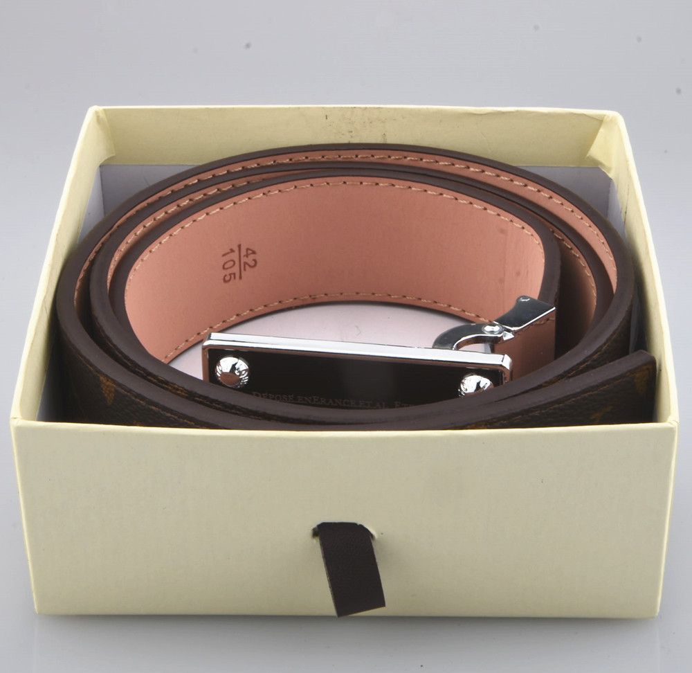 New Designer Belts Men Women Leather Jeans Belts Smooth Buckle Casual Watch Straps Wholesale, Belt
New Designer Belts Men Women Leather Jeans Belts Smooth Buckle Casual Watch Straps Wholesale, Belt