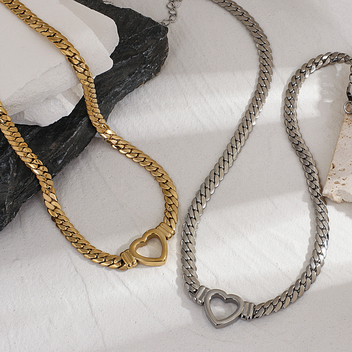 Pendant Necklaces Flashbuy Trendy Hollow Heart For Women Simple Chunky Stainless steel Cuban Chain Party Jewelry 220924