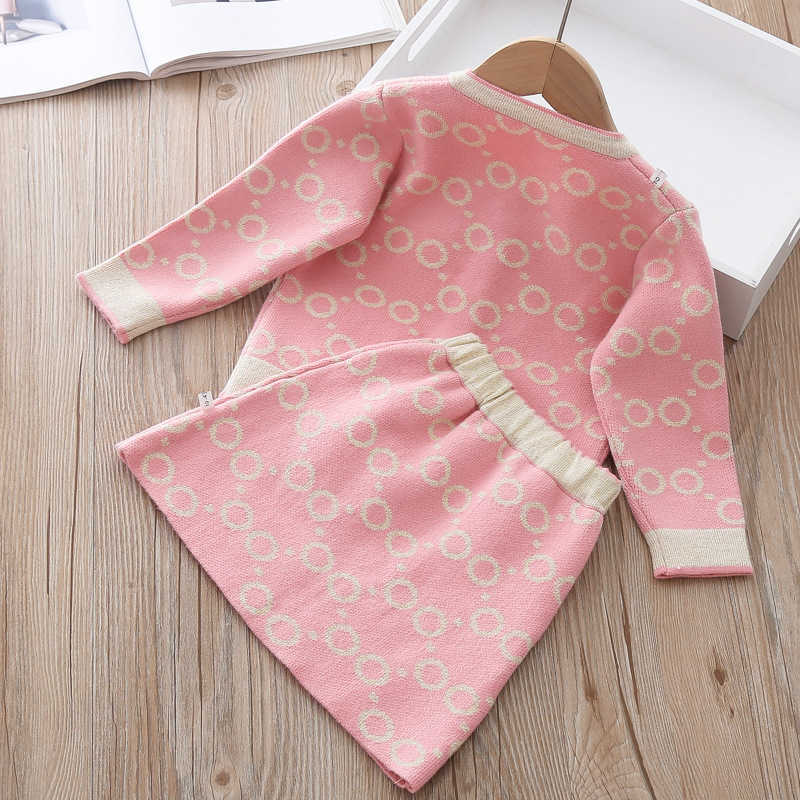 Girls New Winter Clothes Circle Dot Long Sleeve T-shirt And Skirt Two Pieces Spring Kids Clothing Girls Knitted Sweater Set