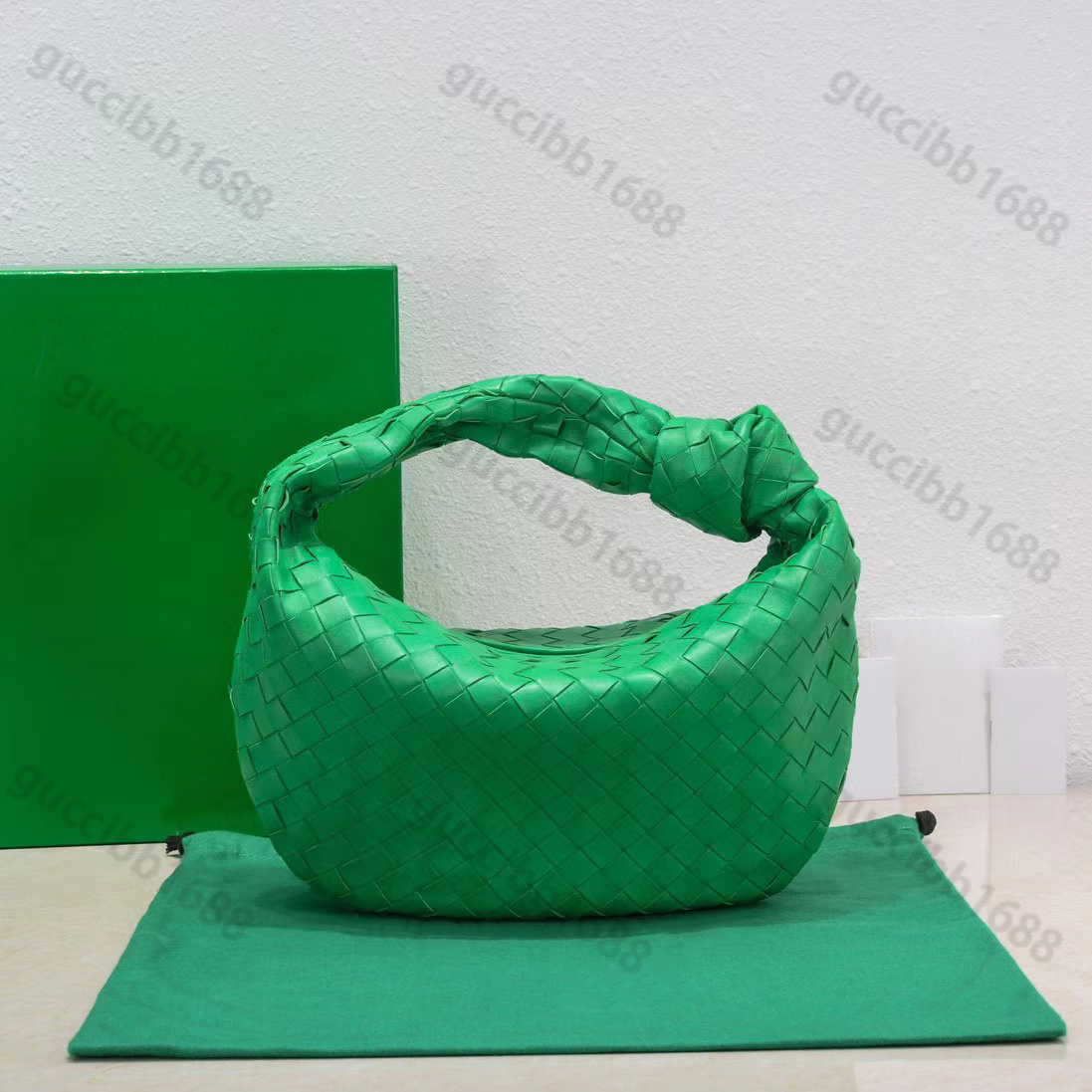 10A Top Tier Mirror Quality Teen Jodie Bag 36cm Luxury Designers Women Real Leather Medium Black Purse Triangle Zipper Handbag Classic Lambskin Hobo Box Shopping Bag, Upload pics to contact us
10A Top Tier Mirror Quality Teen Jodie Bag 36cm Luxury Designers Women Real Leather Medium Black Purse Triangle Zipper Handbag Classic Lambskin Hobo Box Shopping Bag, Upload pics to contact us