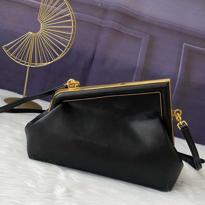 Evening Bags Autumn Popular Women Small F Handbag Single Shoulder Bag Messenger Bags Multiple Colors Metal Buckle Fashion Senior Exquisite
Evening Bags Autumn Popular Women Small F Handbag Single Shoulder Bag Messenger Bags Multiple Colors Metal Buckle Fashion Senior Exquisite