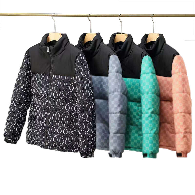 Mens Parkas down jackets black maya Hooded zipper letter Jacquard tracksuit joint Luxury Designer coats womens puffer jacket Vest winter, 12
Mens Parkas down jackets black maya Hooded zipper letter Jacquard tracksuit joint Luxury Designer coats womens puffer jacket Vest winter, 12