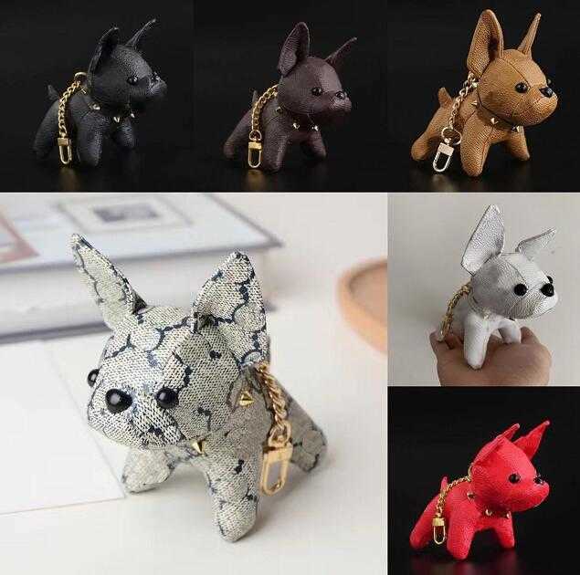 2022 Classic Cartoon Animal Small Dog Key Chain Accessories Key Ring PU Leather Letter Pattern Car Keychain Jewelry Gifts No Box
2022 Classic Cartoon Animal Small Dog Key Chain Accessories Key Ring PU Leather Letter Pattern Car Keychain Jewelry Gifts No Box