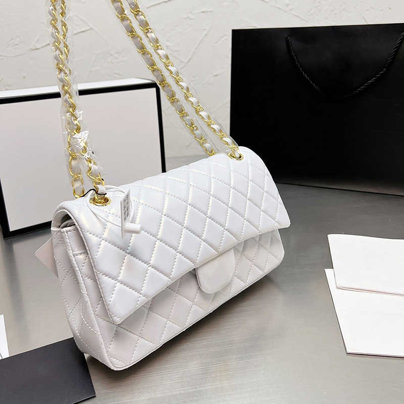 Womens Pre-Collection Pearly Pink White Bags Classic Double Flap Lambskin Quilted Iridescent Gold/Silver Hardware Crossbody Shoulder Multi, Box
Womens Pre-Collection Pearly Pink White Bags Classic Double Flap Lambskin Quilted Iridescent Gold/Silver Hardware Crossbody Shoulder Multi, Box