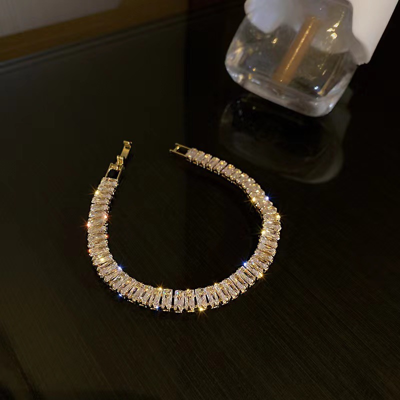 New Designer bracelet Vintage White Baguette Tennis Bracelets 7 inch for Women Ladies New Real Gold Plated Iced Out Round Square Stone Cubic Zirconia 