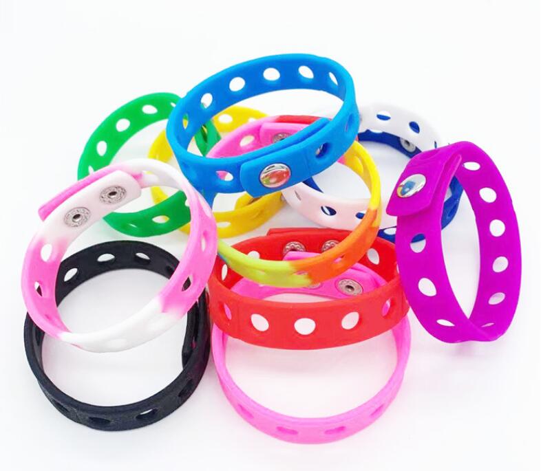 Silicone Bracelet Wristband 21cm Fit Shoe Croc Buckle Charm Accessory Party Favor Gift Fashion Jewelry 15 colors wholesale
Silicone Bracelet Wristband 21cm Fit Shoe Croc Buckle Charm Accessory Party Favor Gift Fashion Jewelry 15 colors wholesale