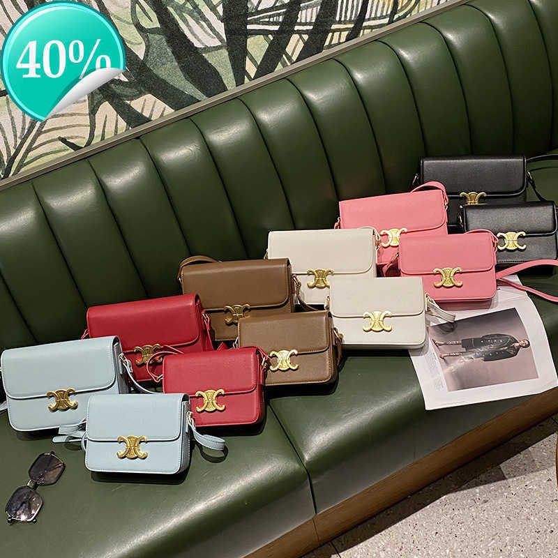 Designer Women's Handbags Triumphal Arch Bag 2022 New Tofu Versatile One Shoulder Msenger Fashion, Rice white trumpet
Designer Women's Handbags Triumphal Arch Bag 2022 New Tofu Versatile One Shoulder Msenger Fashion, Rice white trumpet