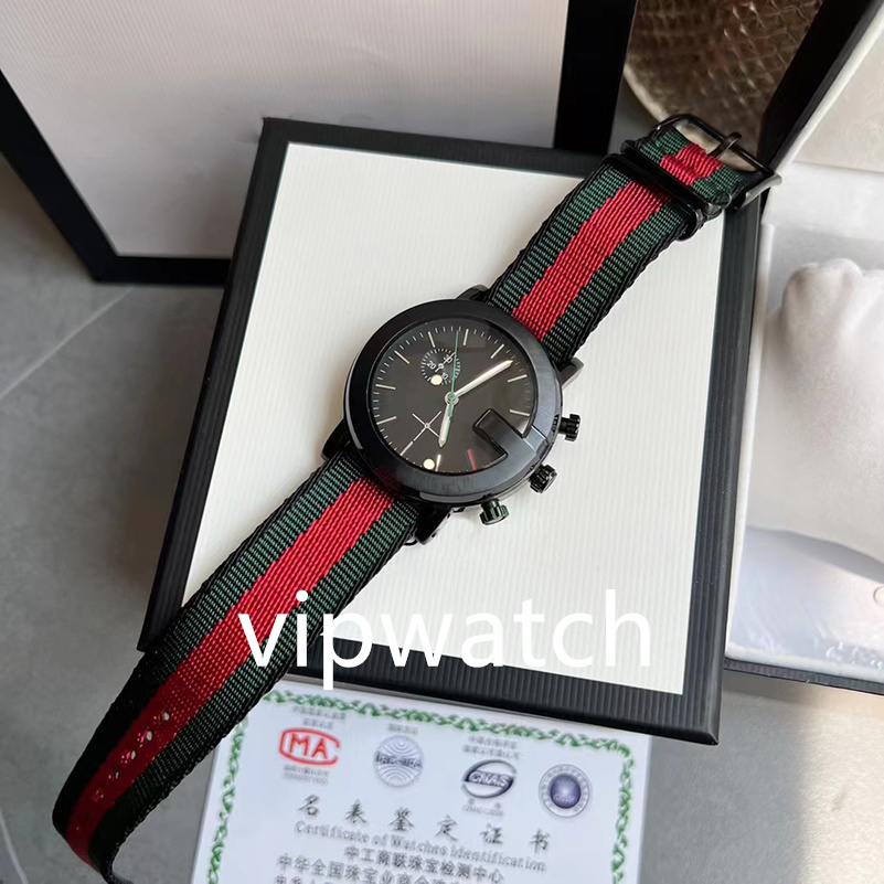 2022 New U1 Luxury Men's and Women's Couple Watch Set Diamond Classic Digital Face, Color 1
2022 New U1 Luxury Men's and Women's Couple Watch Set Diamond Classic Digital Face, Color 1