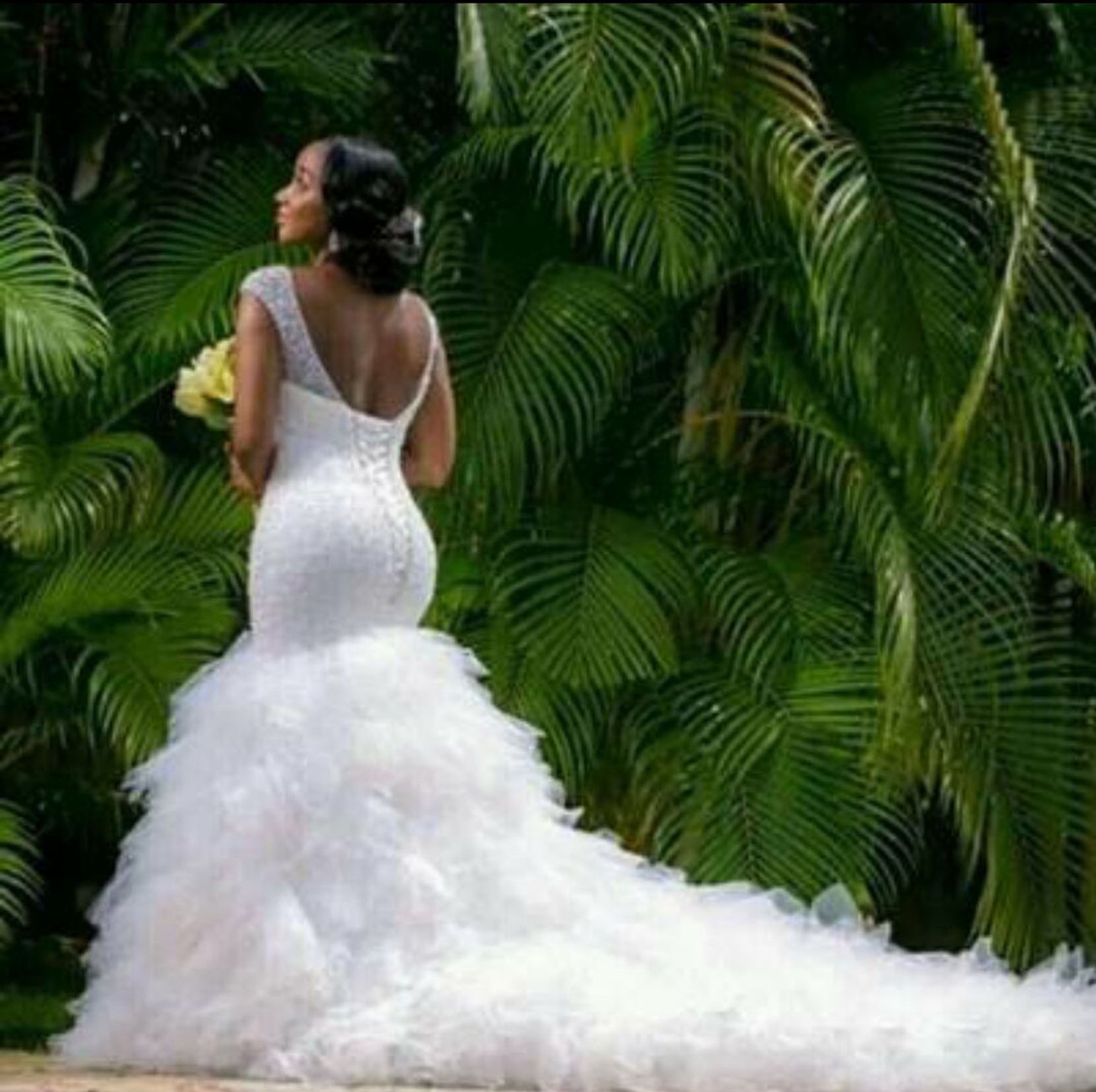 Plus Size Mermaid Wedding Dress Beading Sheer Deep V Neck Backless Corset Ruffles Tulle Garden Bridal Gown 403
