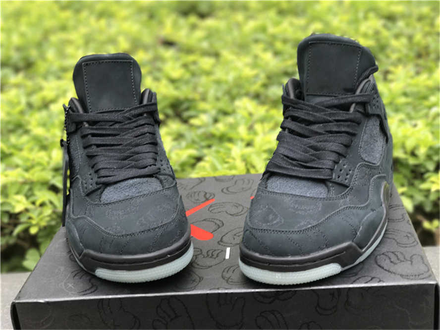 2021 Authentic 4 KAWS Black Cool Grey White Shoes Glow In DARK Mens Outdoor Sports Sneakers With Original Box
2021 Authentic 4 KAWS Black Cool Grey White Shoes Glow In DARK Mens Outdoor Sports Sneakers With Original Box