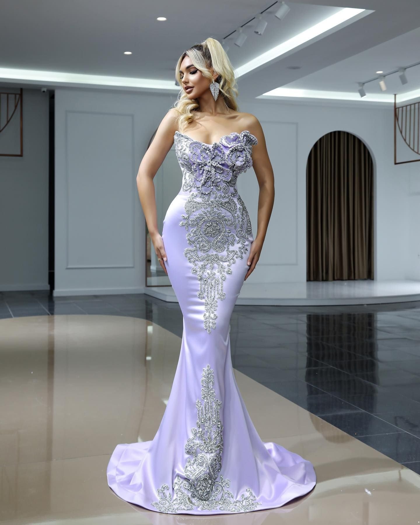 Mermaid Chic Split Evening Dress With Detachable Train Sweetheart Beaded Formal Arabic Prom Dresses Custom Made es
