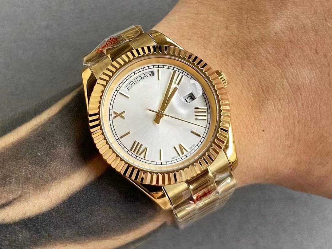 New Ice Ring Luxury Designer Watches Automatic Mechanical Mens Watch datejust oyster perpetual 40mm DAYDATE Wristwatch Movement 904L Steel Bracelet Ladies Gold, Carton
New Ice Ring Luxury Designer Watches Automatic Mechanical Mens Watch datejust oyster perpetual 40mm DAYDATE Wristwatch Movement 904L Steel Bracelet Ladies Gold, Carton