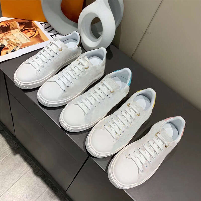 Casual Shoes Leather Sneakers Platform Trainers Calfskin Vintage Shoe Outdoor Lace Up Print Sneaker With Box 2021 Mens Women Time Out
Casual Shoes Leather Sneakers Platform Trainers Calfskin Vintage Shoe Outdoor Lace Up Print Sneaker With Box 2021 Mens Women Time Out