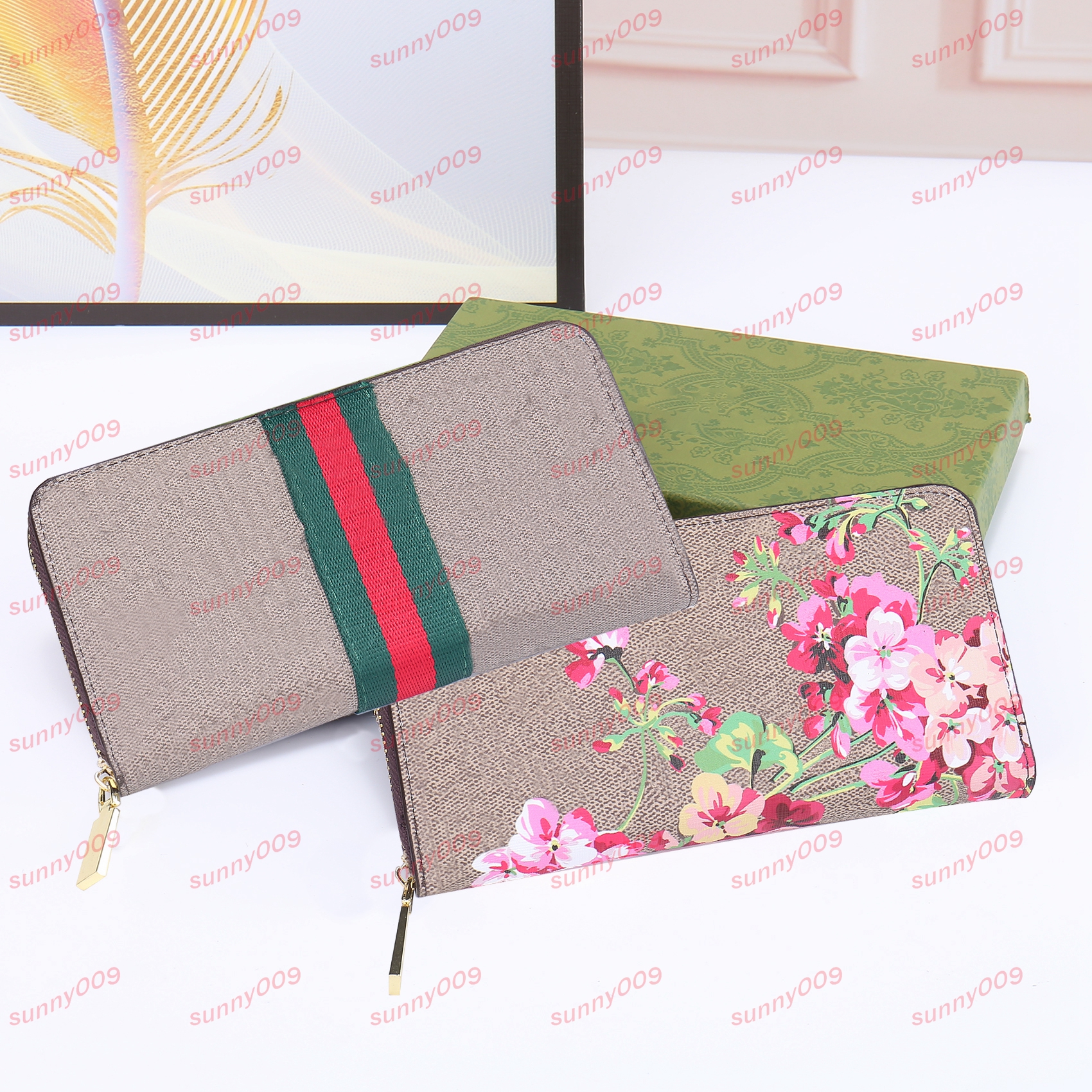 Luxury Designer Wallet Fashion Coin Purse Wallets Long Women Purses Multilayer Card Holder Passport Holder Printed Decoration, Pink printed khaki
Luxury Designer Wallet Fashion Coin Purse Wallets Long Women Purses Multilayer Card Holder Passport Holder Printed Decoration, Pink printed khaki