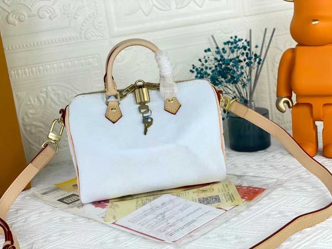 pochette bag Wholesale Nano Speedy Cross Body Bags WOMEN Canvas Genuine Leather Colorful Pillow Bag Classic Designer Handbags 2022 quality
pochette bag Wholesale Nano Speedy Cross Body Bags WOMEN Canvas Genuine Leather Colorful Pillow Bag Classic Designer Handbags 2022 quality