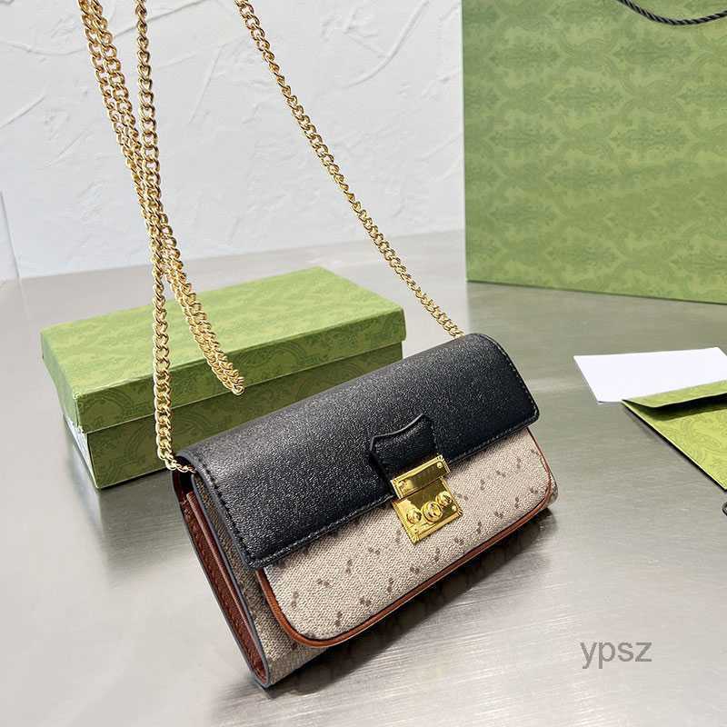 Evening Bags Chain Crossbody Bag Women Shoulder Bags Messenger Woc Flip High Quality Lady Handbag Purse Fashion Letters Removable StrapMult, Red
Evening Bags Chain Crossbody Bag Women Shoulder Bags Messenger Woc Flip High Quality Lady Handbag Purse Fashion Letters Removable StrapMult, Red