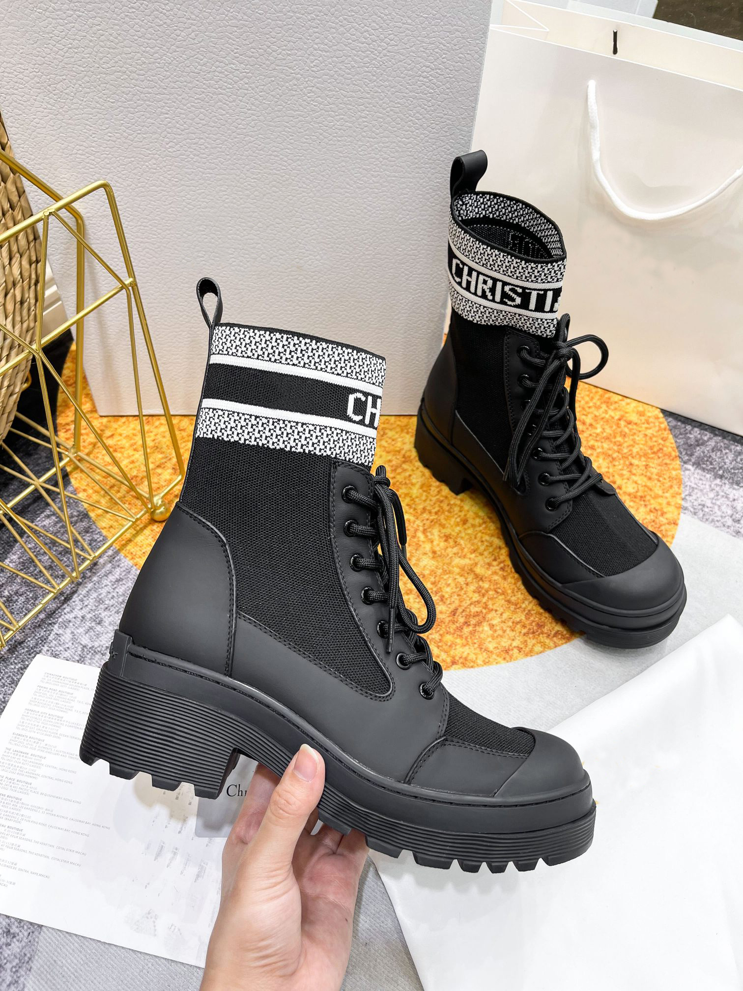 Short Boots Leather Shoes Black Shoe Platform Sneakers Luxury Designer Ladies Chocolate Brushed Triangle Logo Loafers Monolith, As pic
Short Boots Leather Shoes Black Shoe Platform Sneakers Luxury Designer Ladies Chocolate Brushed Triangle Logo Loafers Monolith, As pic