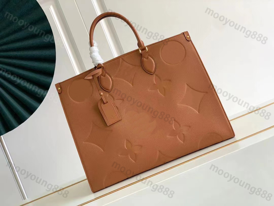 10A Top Tier Mirror Quality GM Shopping Bag 41cm Womens Real Leather Black Purse Letters Embossed Tote Luxuries Designers Canvas Handbag Large Shoulder Travel Bag, Carton
10A Top Tier Mirror Quality GM Shopping Bag 41cm Womens Real Leather Black Purse Letters Embossed Tote Luxuries Designers Canvas Handbag Large Shoulder Travel Bag, Carton