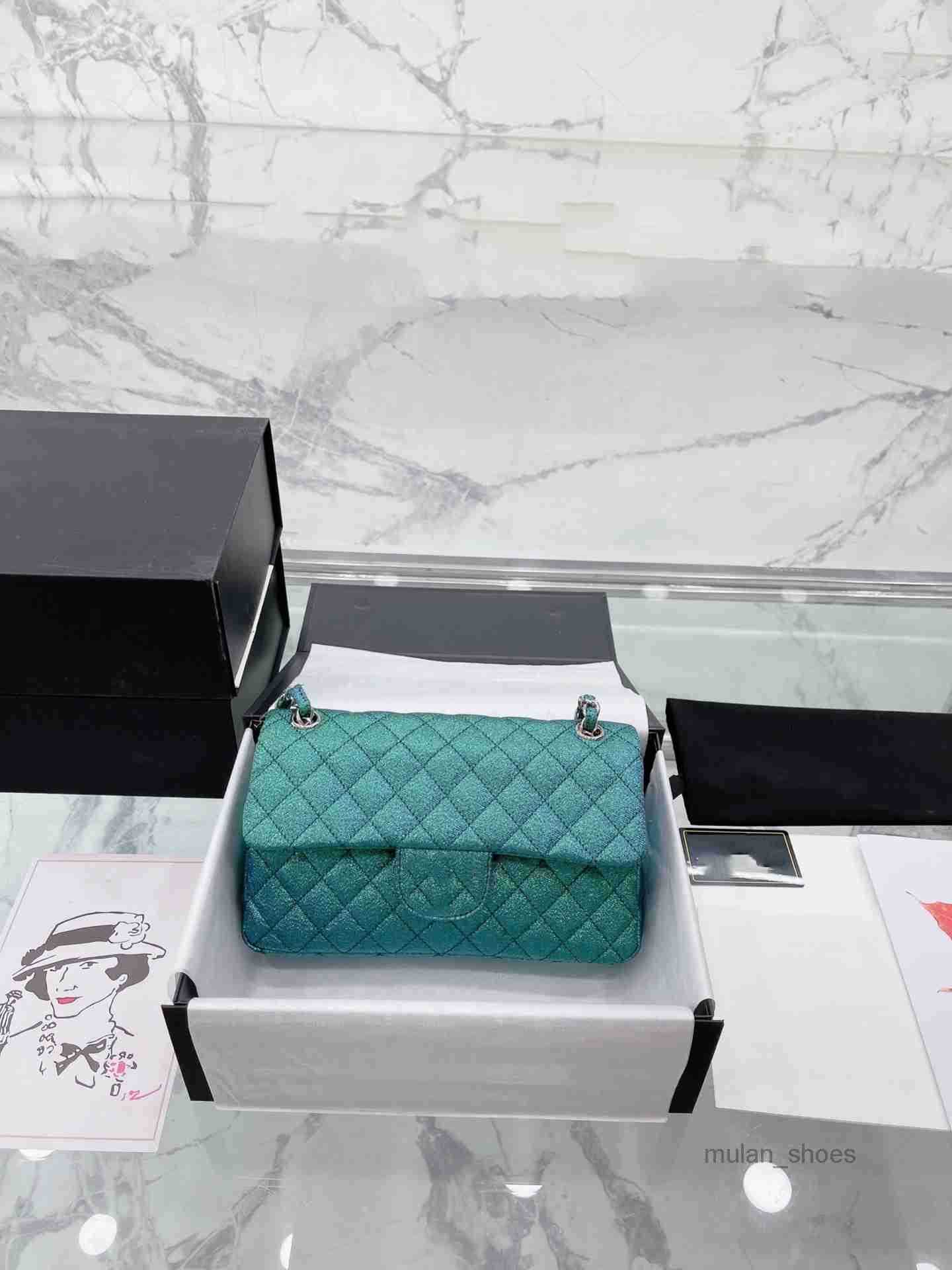 2022 Evening Bags Classic CF female Designer bag luxury rhombus shoulder crossbody portable interior compartment for easy storage trendy casual, Customize
2022 Evening Bags Classic CF female Designer bag luxury rhombus shoulder crossbody portable interior compartment for easy storage trendy casual, Customize