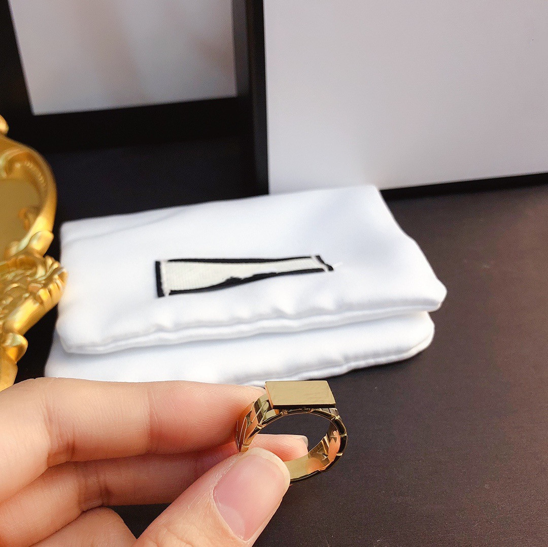 Nail ring love rings designer rings for women Jewelry titanium steel single fashion street hip hop casual couple Classic gold
Nail ring love rings designer rings for women Jewelry titanium steel single fashion street hip hop casual couple Classic gold