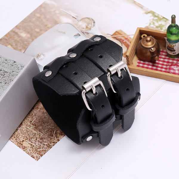 Double Pin Buckle Belt Leather Bangle Cuff Black Wide Adjustable Bracelet Wristand for Men Women Fashion Jewelry
Double Pin Buckle Belt Leather Bangle Cuff Black Wide Adjustable Bracelet Wristand for Men Women Fashion Jewelry