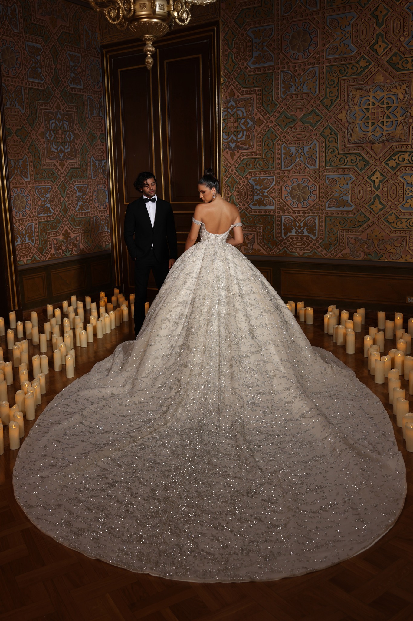Gorgeous Beading Wedding Dresses Bridal Gowns Beads Crystals Ball Gown Arabic Dubai Off The Shoulder Vestido de Noiva Plus Size