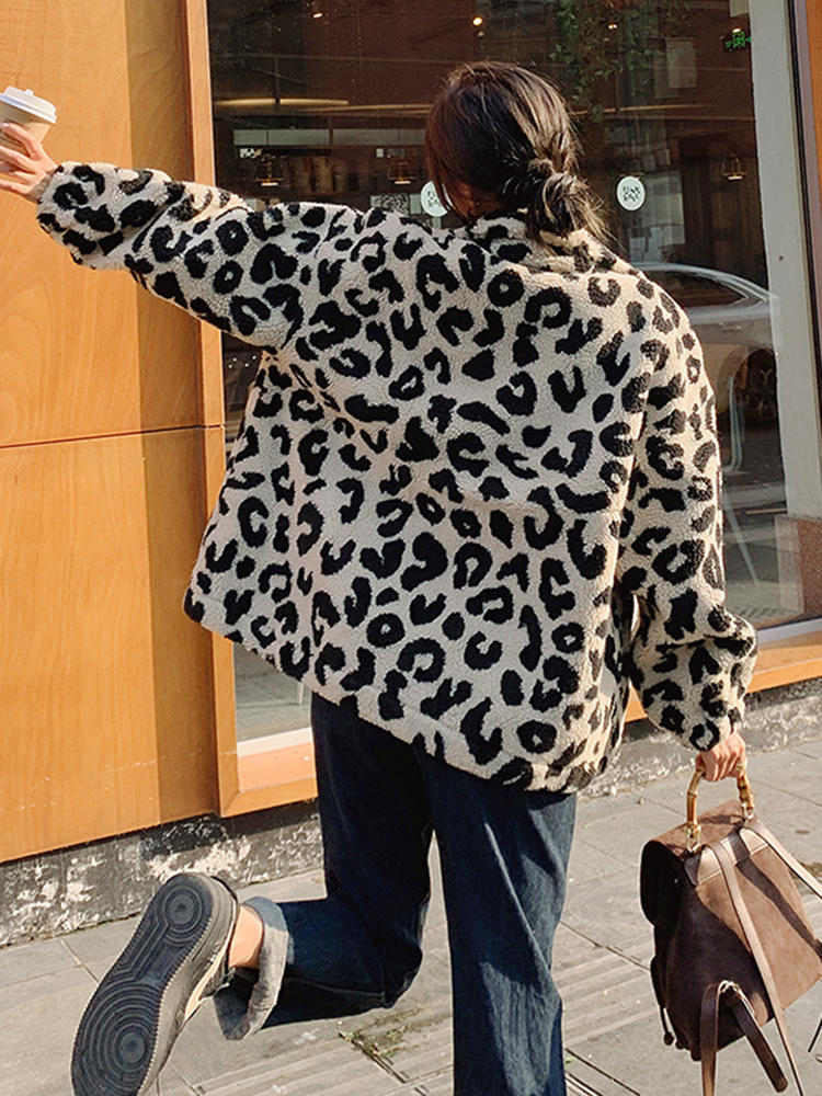 Womens Fur Faux Fur LANMREM Leopard Print Lamb Wool Coats Womens Long Sleeves Loose Zipper Fashion Coat Autumn Winter Warm Clothing 2R7696 220927