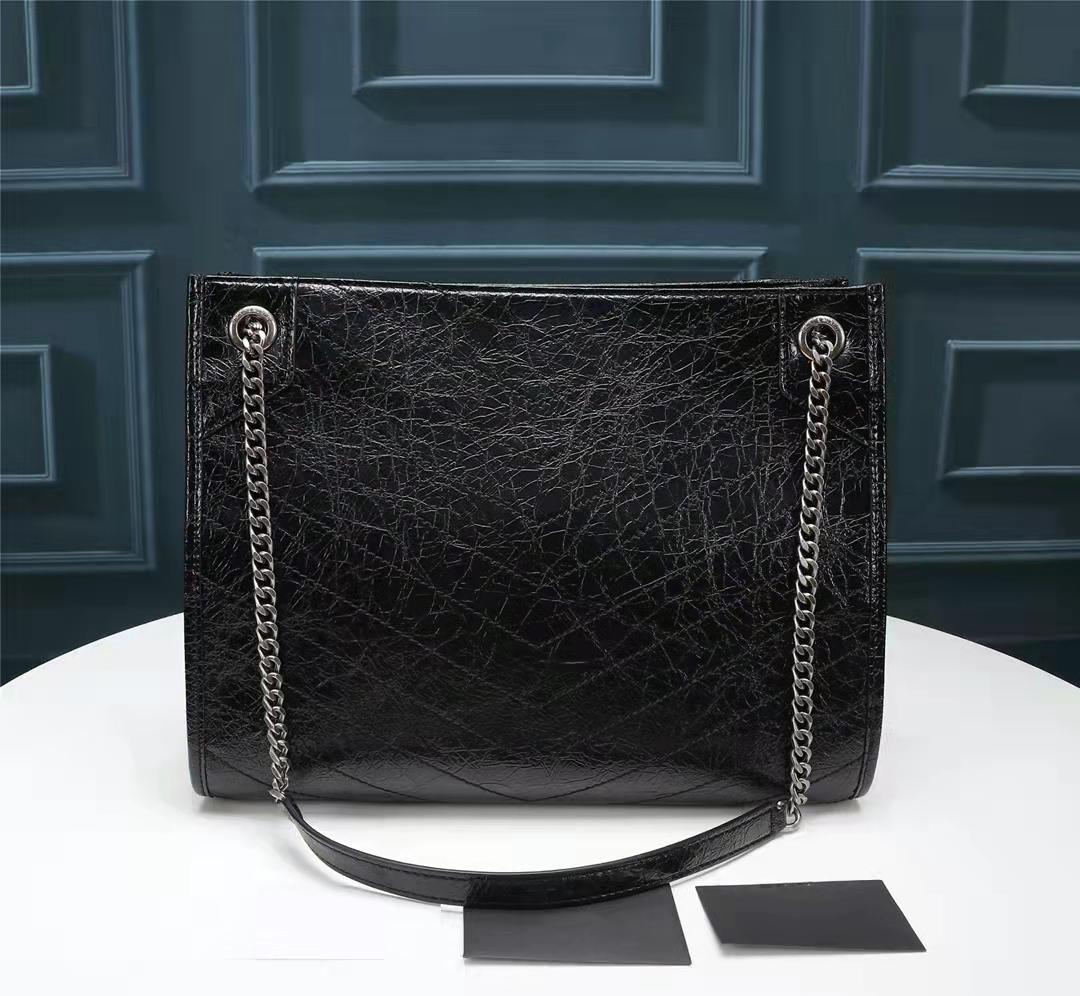 Luxury Designer Shopping Bags WOMEN Medium Retro Oil Wax Leather Fold Handbags fashion Shoulder Bag
