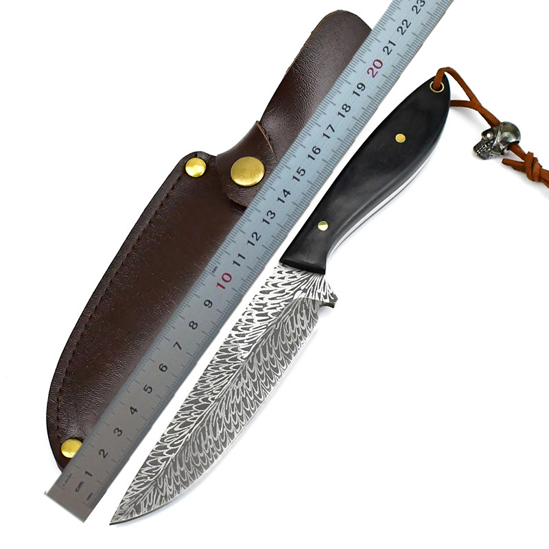 1Pcs C9272 Survival Straight Knife 5Cr13Mov Laser Pattern Drop Point Blade Full Tang Wood Handle Fixed Blade Hunting Knives with Leather Sheath
1Pcs C9272 Survival Straight Knife 5Cr13Mov Laser Pattern Drop Point Blade Full Tang Wood Handle Fixed Blade Hunting Knives with Leather Sheath