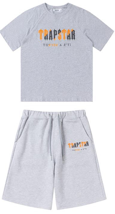 Top Trapstar New Men' t Shirt Short Sleeve Outfit Chenille Tracksuit Black Cotton London Streetwear xl 03, 00
Top Trapstar New Men' t Shirt Short Sleeve Outfit Chenille Tracksuit Black Cotton London Streetwear xl 03, 00