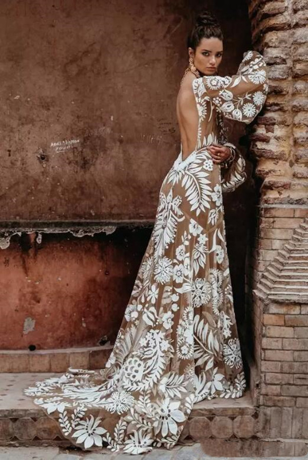 Champagne Bohemian Long Sleeve A-line Wedding Dresses with Applique 2023 V-neck Backless Beach Crochet Country Lace Bridal Gown