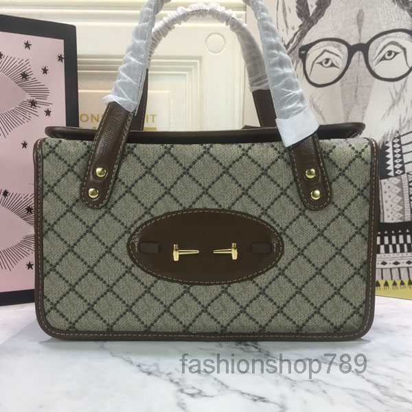 Evening Bags And Women's Bags European American Fashion Small Square Bag Mesh Fabric Designer Metal Handbag Underarmbag Install Walletmultim, Black
Evening Bags And Women's Bags European American Fashion Small Square Bag Mesh Fabric Designer Metal Handbag Underarmbag Install Walletmultim, Black