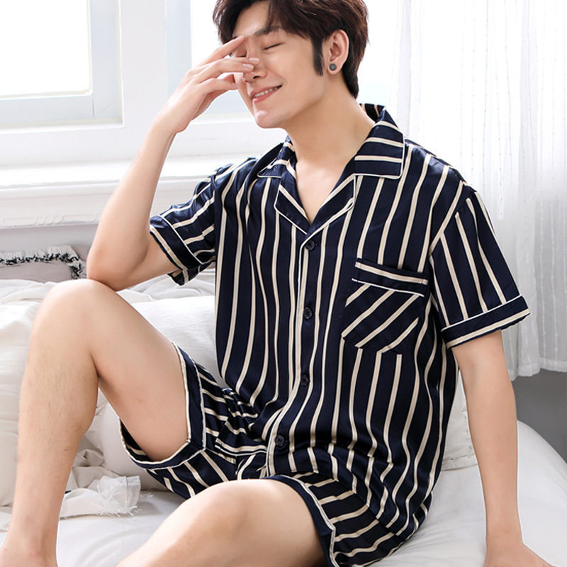 Men's Sleepwear Spring Summer Autumn Men Satin Silk Pajamas Sets of Tshirt Shorts Male Pijama Sleepwear Leisure Home Clothing Loungewear 220924