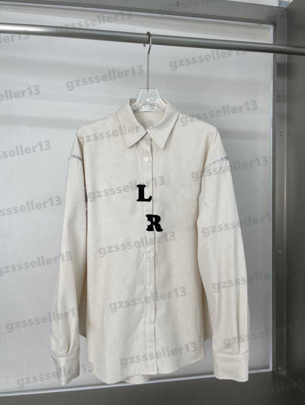 Blouses Tops For Womens Classic High-end Flocking Logo Top Blouse Retro Lapel Beige Fashion Fall Long Sleeves Shirt Luxury Women Clothing 0912
Blouses Tops For Womens Classic High-end Flocking Logo Top Blouse Retro Lapel Beige Fashion Fall Long Sleeves Shirt Luxury Women Clothing 0912