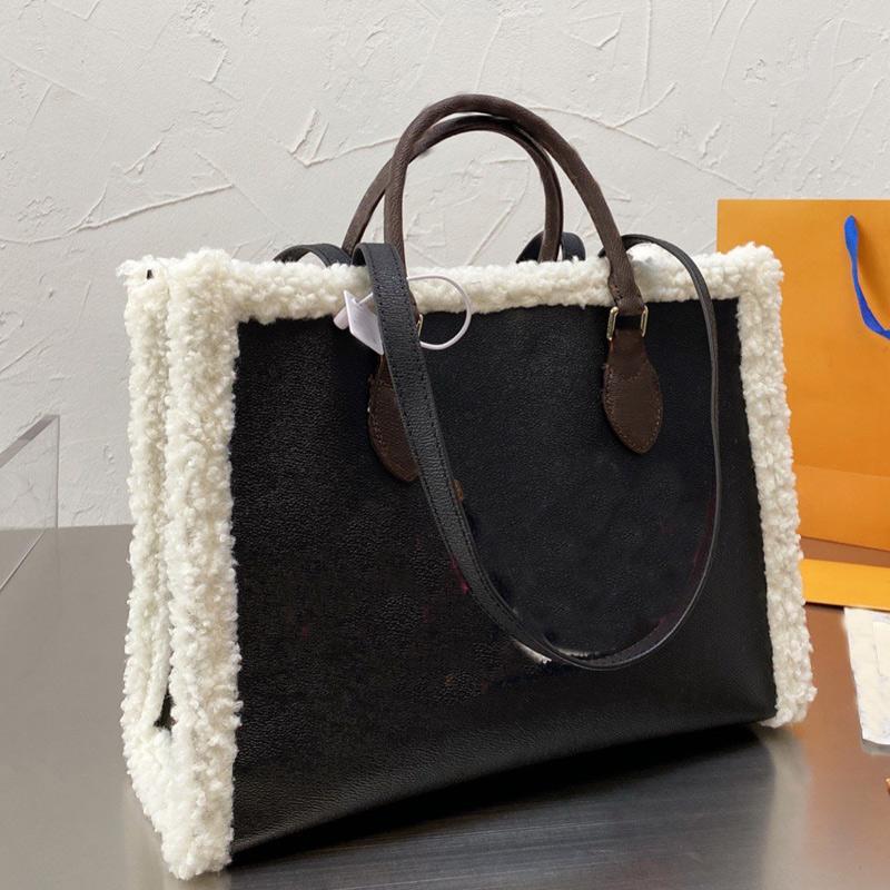 Winter Tote Bag Teddy Plush Handbag Large Capacity Package Wool Shoulder Bags Genuine Leather Embroidery Letter Women Fur Handbags Purse Two Size M3455, 35cm
Winter Tote Bag Teddy Plush Handbag Large Capacity Package Wool Shoulder Bags Genuine Leather Embroidery Letter Women Fur Handbags Purse Two Size M3455, 35cm