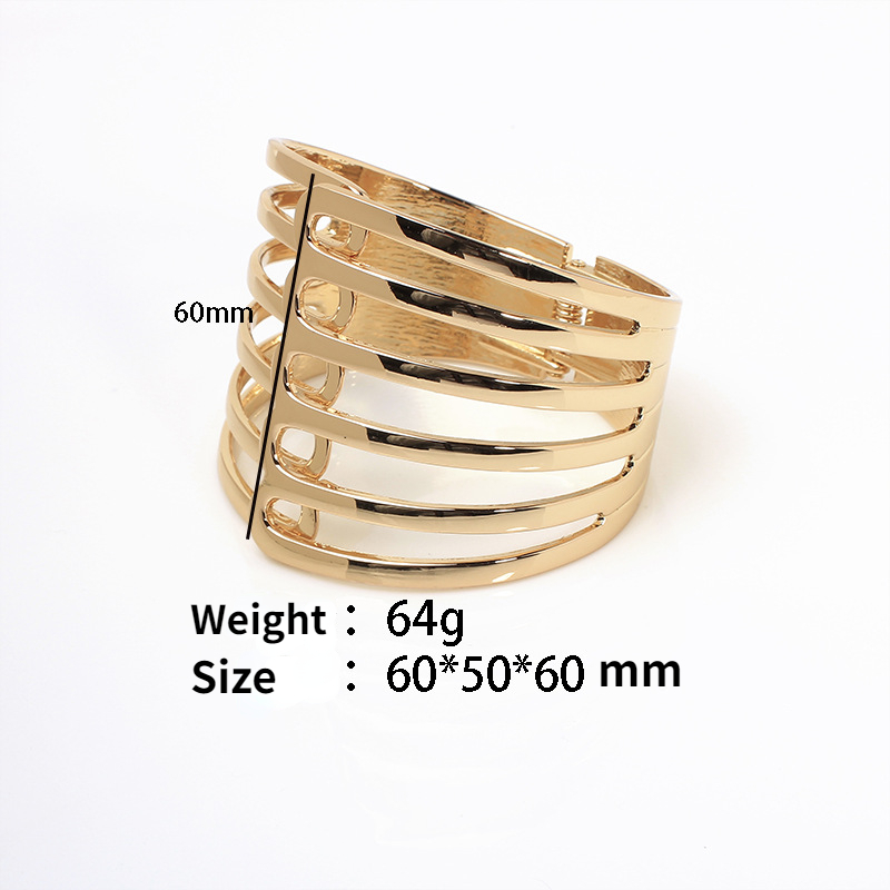 Fashion Exaggerated Wide Open Cuff Bracelets Big Bangle Cuffs Luxury Aesthetic Hammered Gold Silver Color Punk Rock Gothic Jewelry Bijoux Gifts For Wo