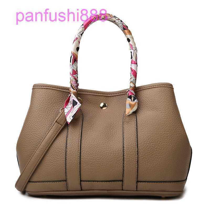 Herme Garden Party Bag Shoulder s online shop 2022 new portable bag tote women's garden Shopping Wedding one s AN85, Wine
Herme Garden Party Bag Shoulder s online shop 2022 new portable bag tote women's garden Shopping Wedding one s AN85, Wine