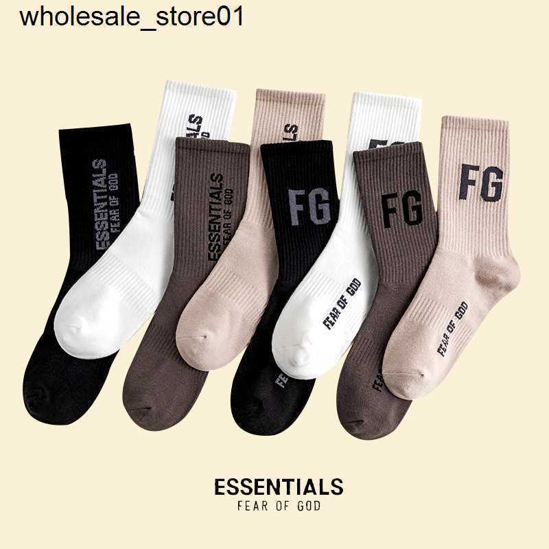 new Men's Socks designer fashion brand socks essential simple letter sports leisure stockings socks for men women